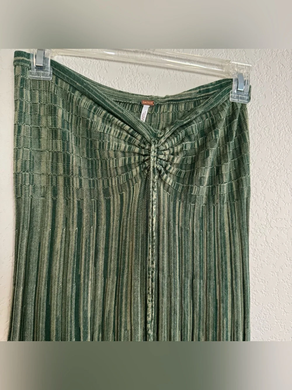 Free People Green Silvia Sweater Convertible Maxi Skirt Crinkled Pleated Boho M - Picture 5 of 10
